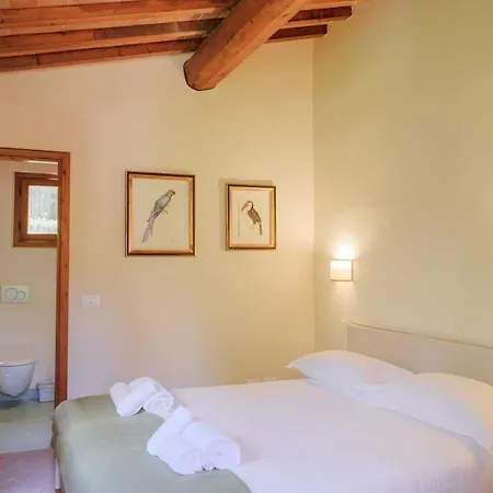 Villa Stalla - With Garden In The Historic Center *