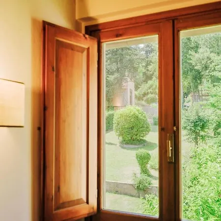 Villa Stalla - With Garden In The Historic Center