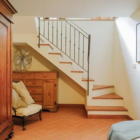 Villa Stalla - With Garden In The Historic Center