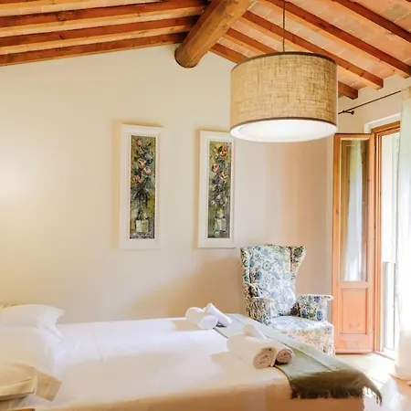 Stalla - With Garden In The Historic Center Villa