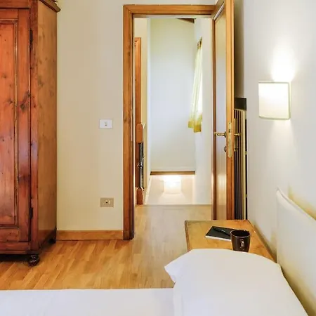 Stalla - With Garden In The Historic Center *