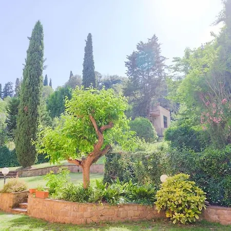 Stalla - With Garden In The Historic Center Villa